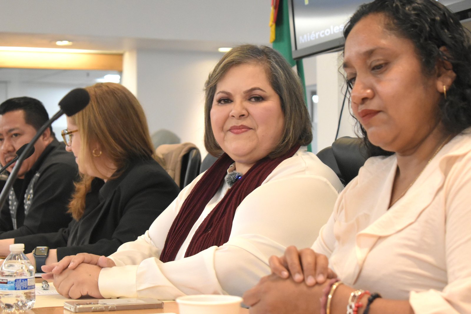 Evangelina Moreno cierra el año con 17 iniciativas en trabajo legislativo y además ha beneficiado  a más de 40 mil personas en módulo de atención